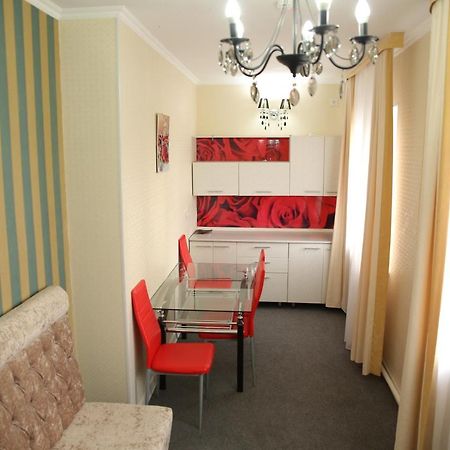 Sweet Home Hotel Атырау Экстерьер фото