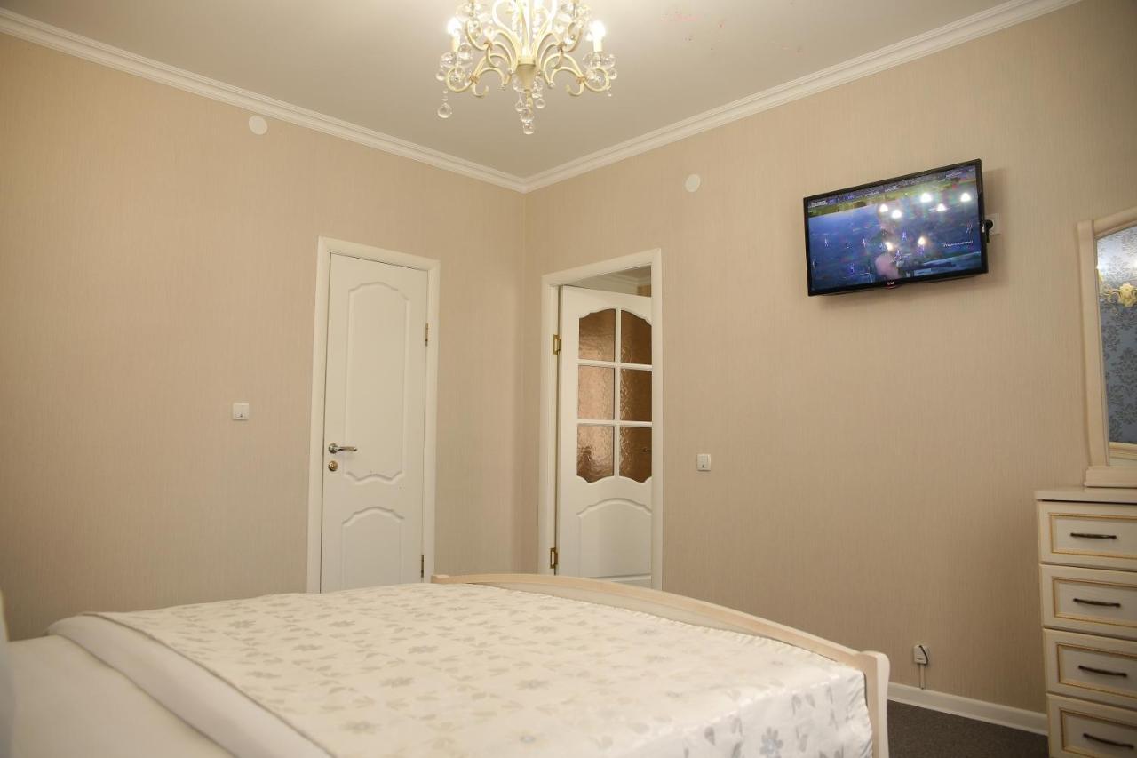 Sweet Home Hotel Атырау Экстерьер фото